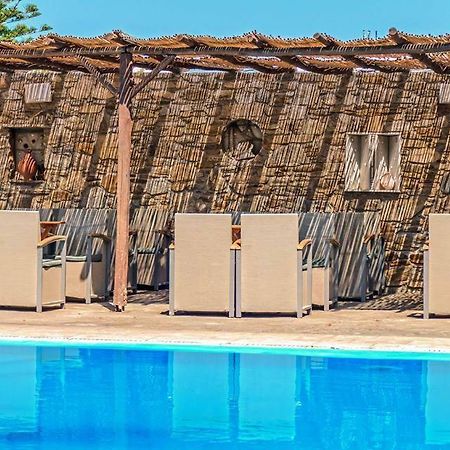 Amfitrion Hotel Vari  Bagian luar foto