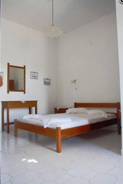 Amfitrion Hotel Vari  Ruang foto